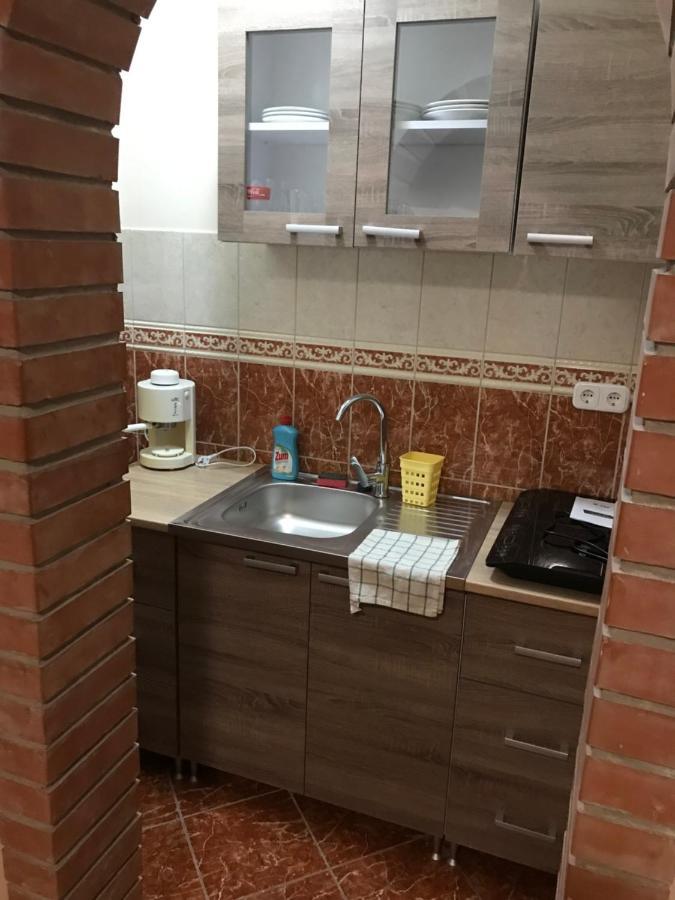 Apartamento Tahiti Apartman Hajdúszoboszló Exterior foto