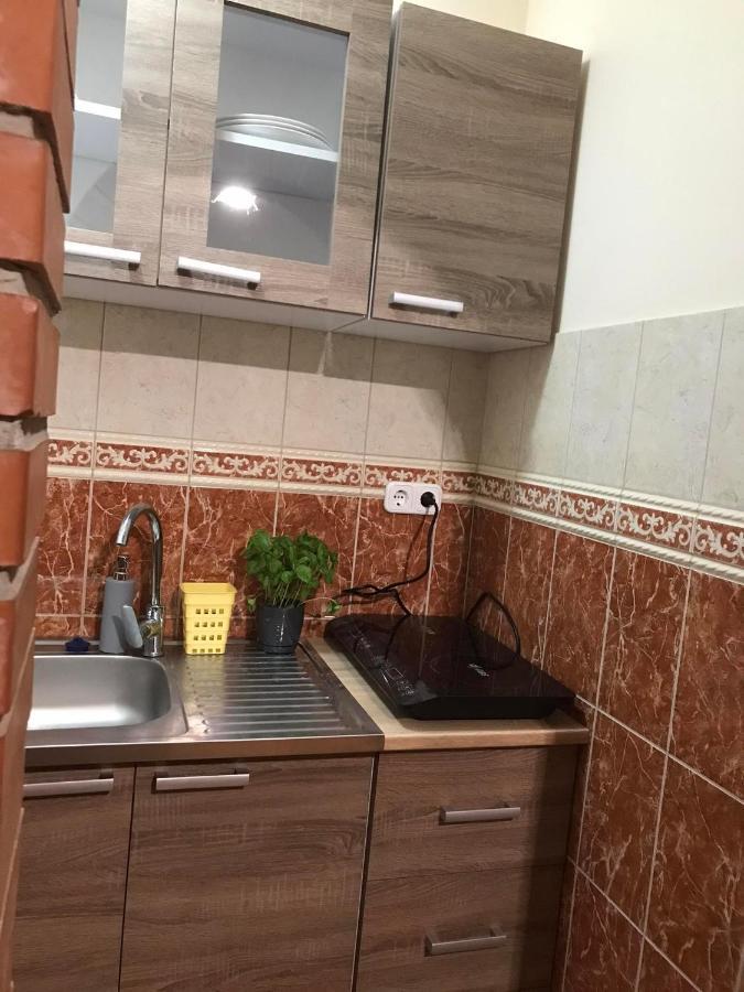 Apartamento Tahiti Apartman Hajdúszoboszló Exterior foto