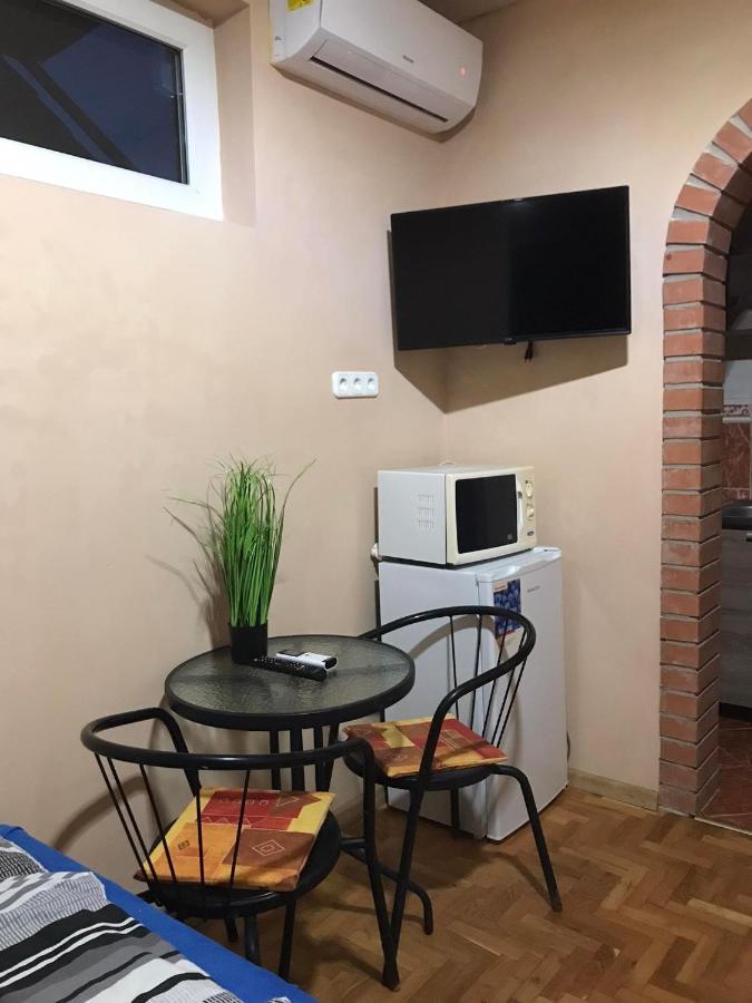 Apartamento Tahiti Apartman Hajdúszoboszló Exterior foto