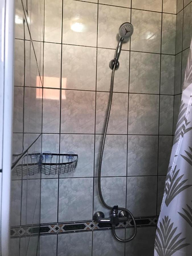 Apartamento Tahiti Apartman Hajdúszoboszló Exterior foto