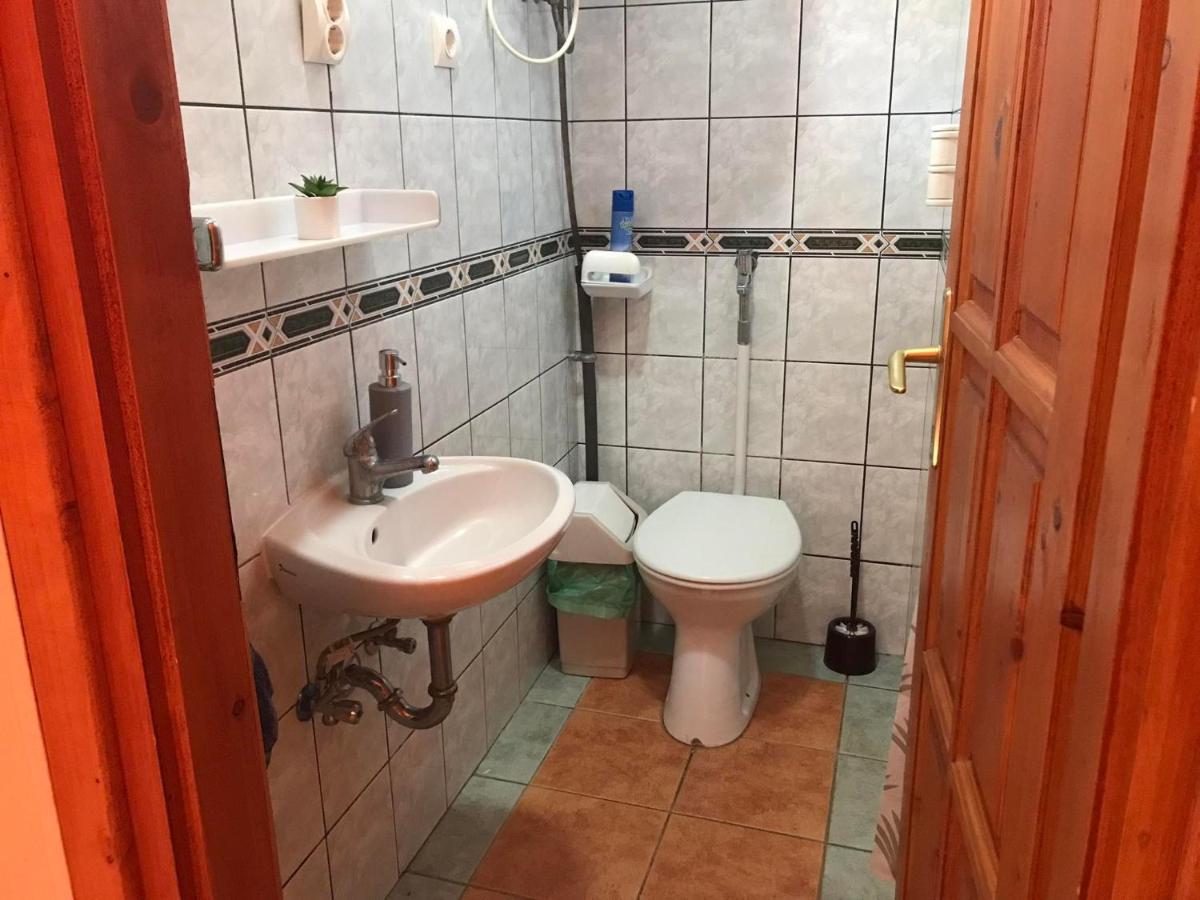 Apartamento Tahiti Apartman Hajdúszoboszló Exterior foto